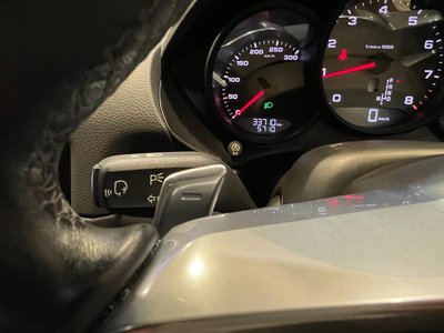 2017 Porsche 718 缩略图 37
