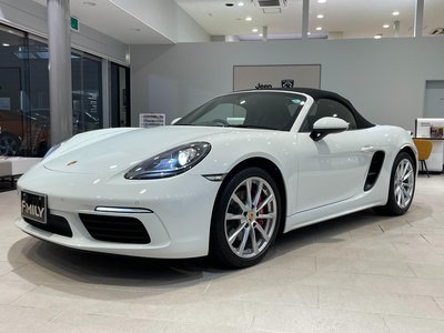 2017 Porsche 718 缩略图 12