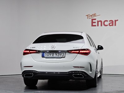 MERCEDES-BENZ C-CLASS - 4