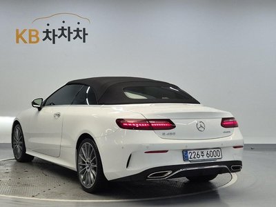 MERCEDES-BENZ E-CLASS - 5