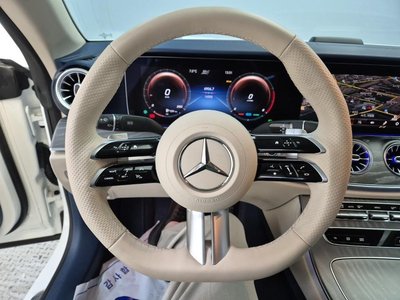 MERCEDES-BENZ E-CLASS - 9