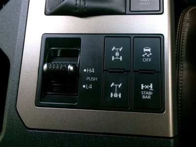 2024 Toyota LAND CRUISER 250 — миниатюра 24