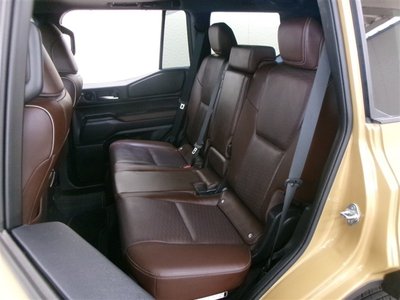 2024 Toyota LAND CRUISER 250 — миниатюра 13