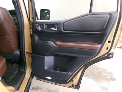 2024 Toyota LAND CRUISER 250 — миниатюра 15