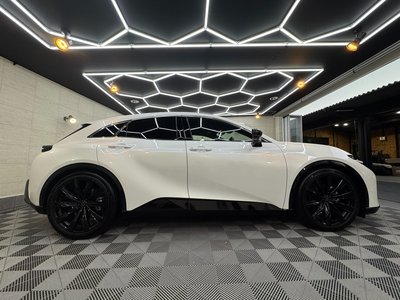 TOYOTA CROWN SPORT - 8