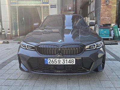 BMW 3 SERIES - 1