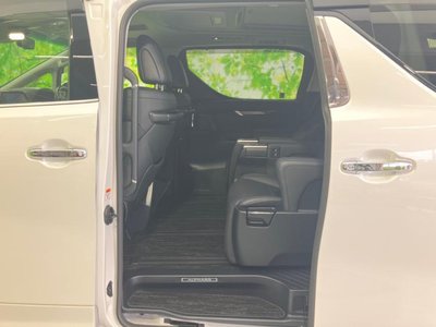 صورة 5 لـ 2023 Toyota ALPHARD