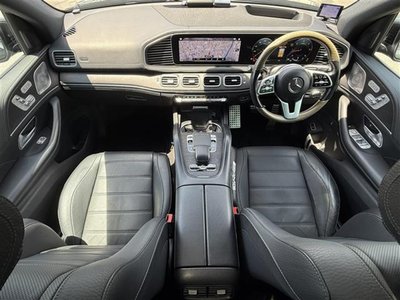 MERCEDES-BENZ GLS - 2