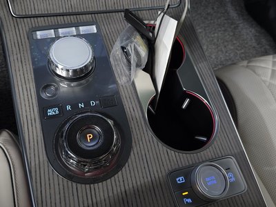 2024 Genesis GV80 — миниатюра 12