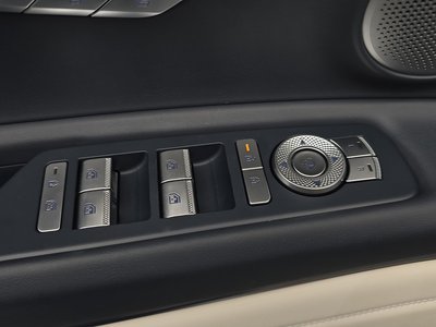 2024 Genesis GV80 — миниатюра 27