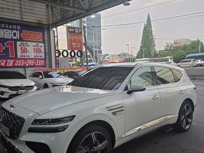 GENESIS GV80 - 2