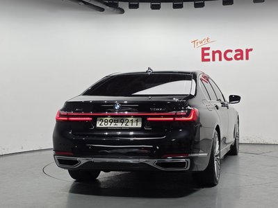 BMW 7 SERIES - 4
