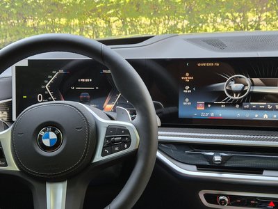 صورة 8 لـ 2025 BMW X7