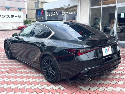 2021 Lexus IS 缩略图 25