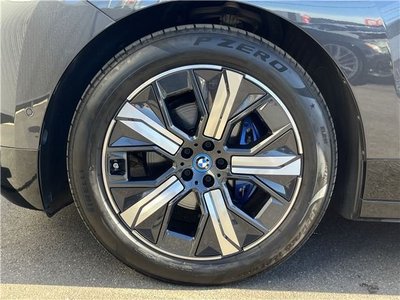 2022 BMW IX 缩略图 37