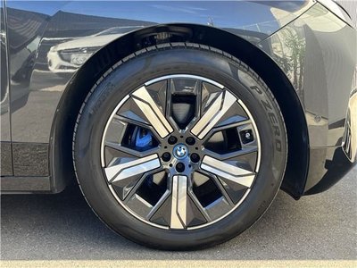 2022 BMW IX 缩略图 36
