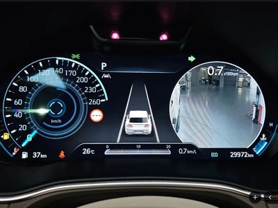 صورة 8 لـ 2023 Genesis GV80