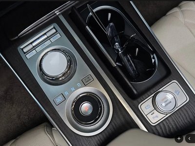 صورة 9 لـ 2023 Genesis GV80