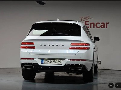 صورة 3 لـ 2023 Genesis GV80