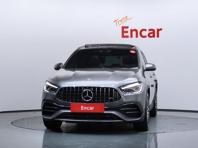 MERCEDES-BENZ GLA - 2