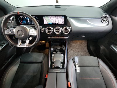 MERCEDES-BENZ GLA - 5