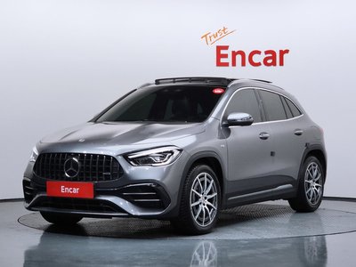 MERCEDES-BENZ GLA - 1