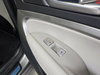 صورة مصغرة 17 لـ 2023 Genesis THE NEW G70 SHOOTING BRAKE
