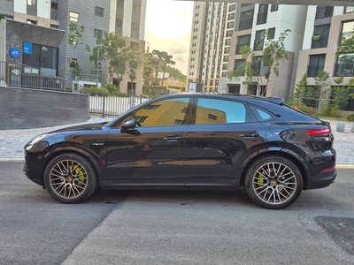 PORSCHE CAYENNE - 8