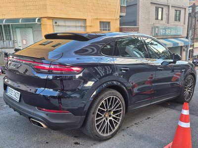 PORSCHE CAYENNE - 6