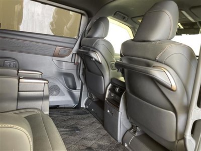 صورة مصغرة 37 لـ 2024 Toyota ALPHARD