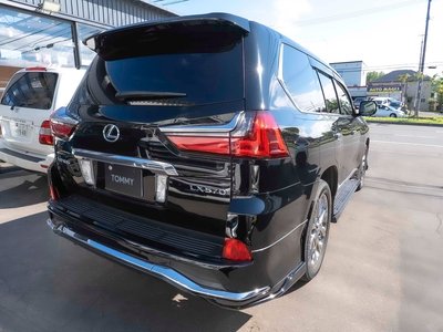 2016 Lexus LX — фото 4