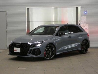 AUDI RS3 - 1