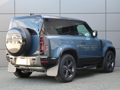 LAND ROVER DEFENDER 2024 thumbnail 24