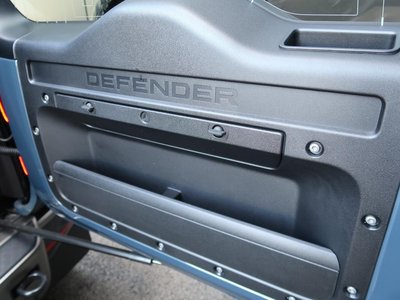 LAND ROVER DEFENDER 2024 thumbnail 60