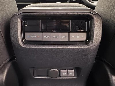 TOYOTA LAND CRUISER 250 - 10