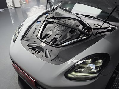 PORSCHE PANAMERA - 7