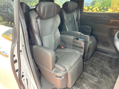 TOYOTA ALPHARD - 10