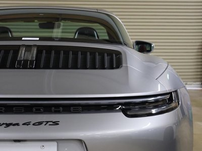 2024 Porsche 911 — миниатюра 75