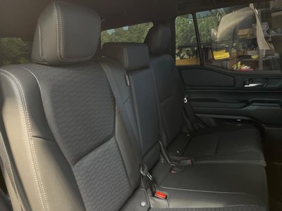 TOYOTA LAND CRUISER 250 - 8