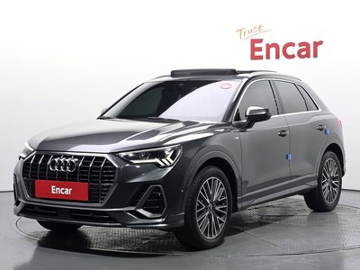 AUDI Q3 - 1