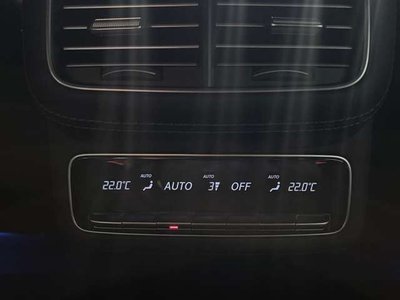2026 Mercedes-BENZ GLS thumbnail 37