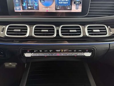 2026 Mercedes-BENZ GLS thumbnail 23