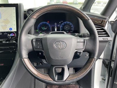 2024 TOYOTA ALPHARD photo 8