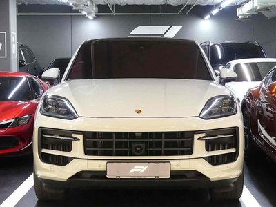 صورة 4 لـ 2024 Porsche CAYENNE