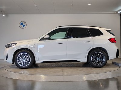 BMW IX1 - 5