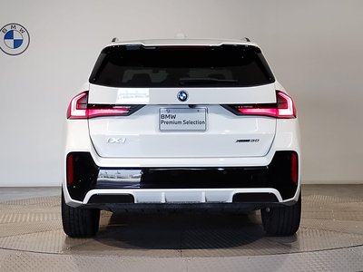 BMW IX1 - 7