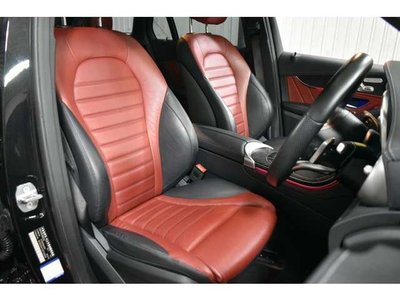 MERCEDES-BENZ GLC - 9