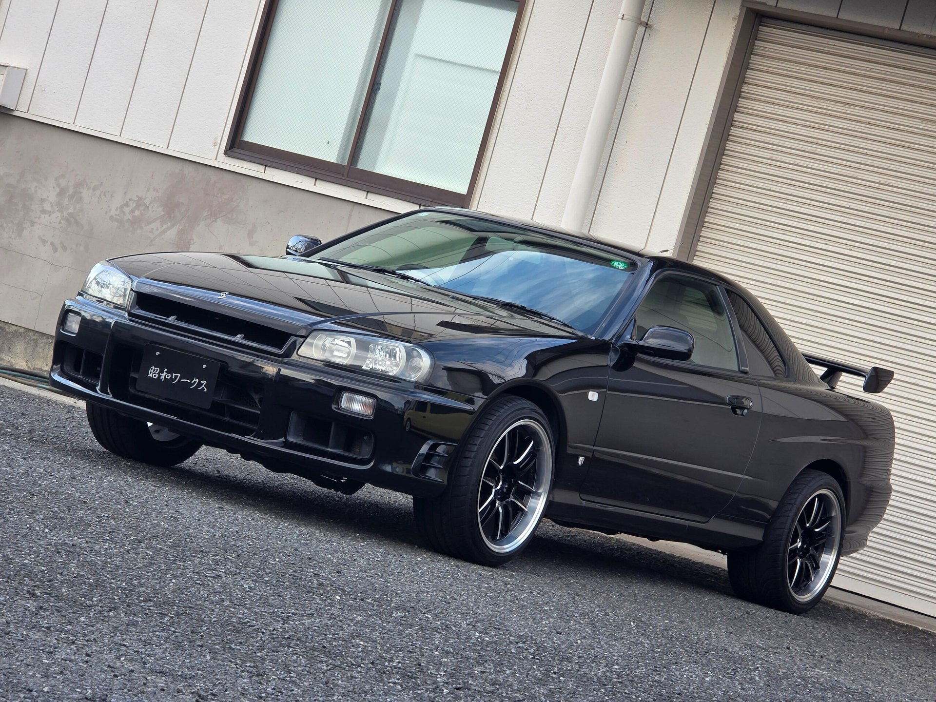 NISSAN SKYLINE COUPE - View 1