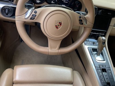 PORSCHE 911 - 5