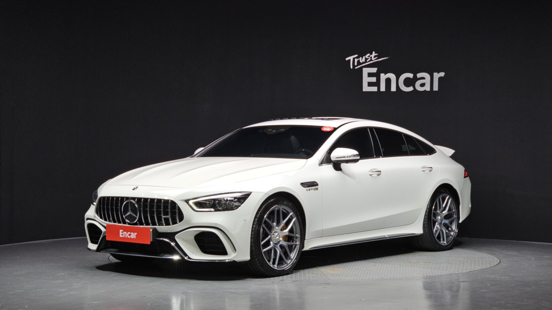 MERCEDES-BENZ GT AMG - View 1